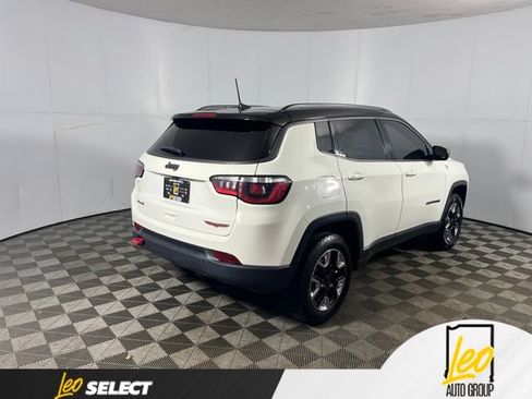 Used 2018 Jeep Compass Trailhawk w/ Leather Interior Group AWD/4WD image 5