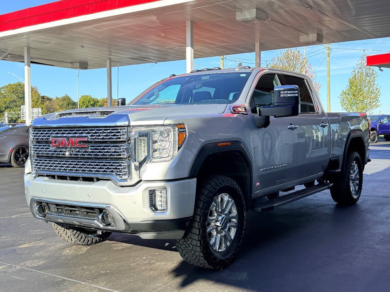 Used 2020 GMC Sierra 2500 Denali w/ Technology Package AWD/4WD image 6