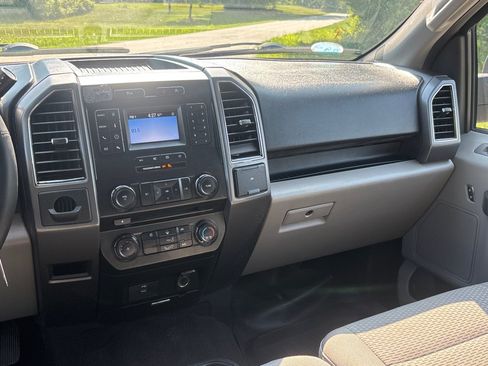 Used 2018 Ford F150 XLT RWD image 14
