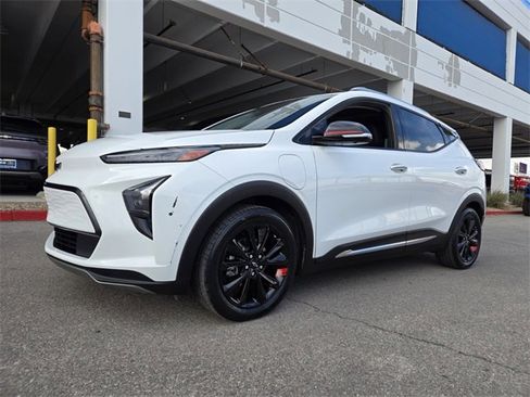 Certified 2023 Chevrolet Bolt EUV Premier w/ Sun & Sound Package image 2