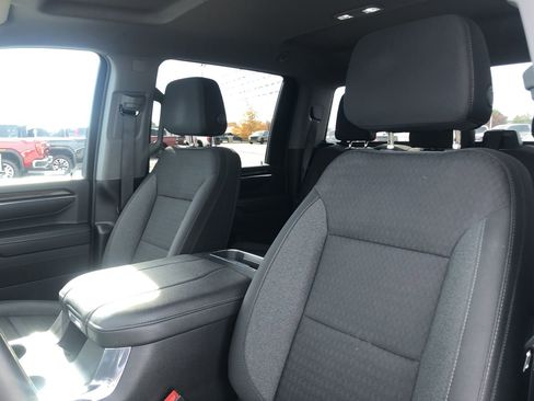 Used 2024 Chevrolet Silverado 2500 LT w/ Convenience Package image 13