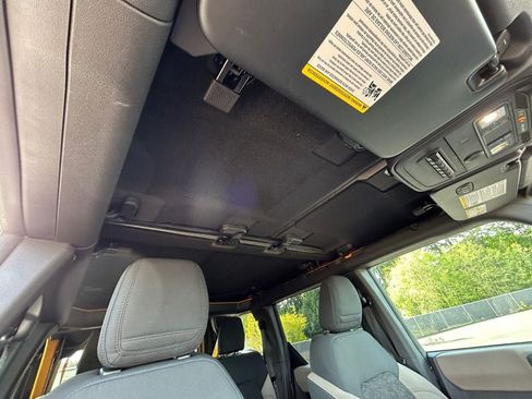 Used 2022 Ford Bronco Wildtrak AWD/4WD image 16