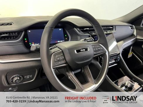 New 2025 Jeep Grand Cherokee L Limited w/ Luxury Tech Group II image 25