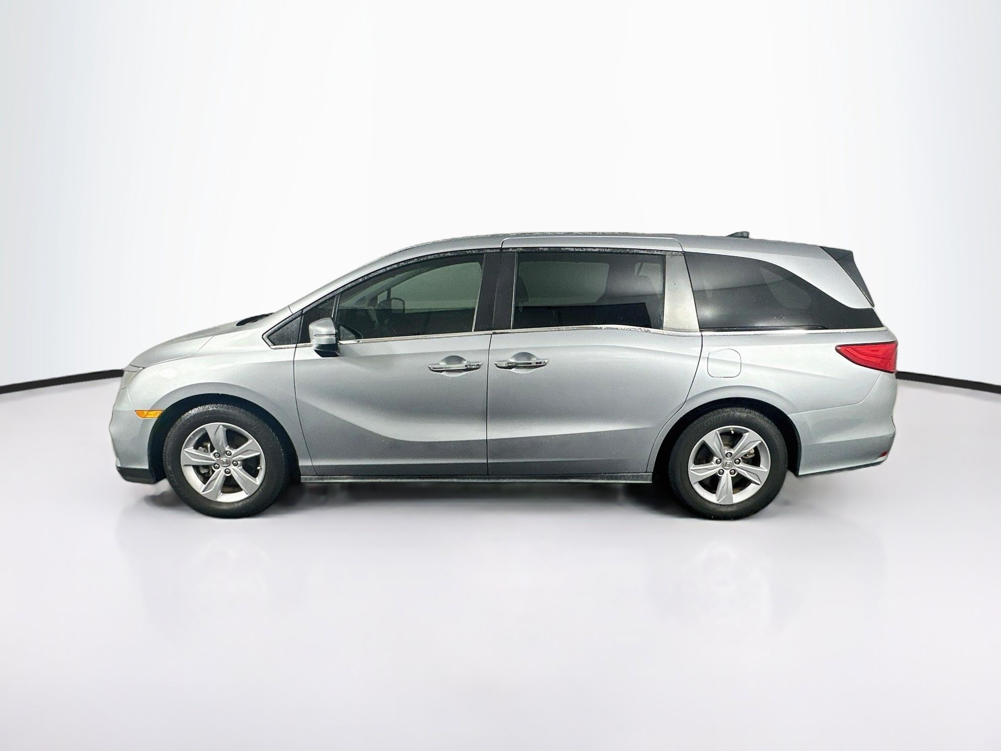 Used 2019 Honda Odyssey EX-L image 4