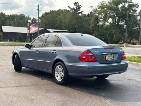 Used 2006 Mercedes-Benz E 350 4MATIC Sedan image 6