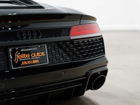 Used 2022 Audi R8 V10 performance image 7