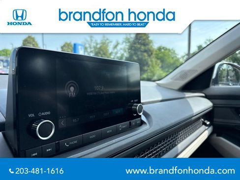 Used 2023 Honda Accord EX image 18