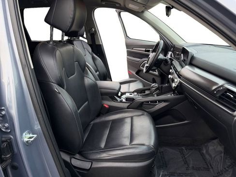 Used 2023 Kia Telluride S image 15