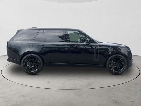 New 2026 Land Rover Range Rover Long Wheelbase SE AWD/4WD image 6
