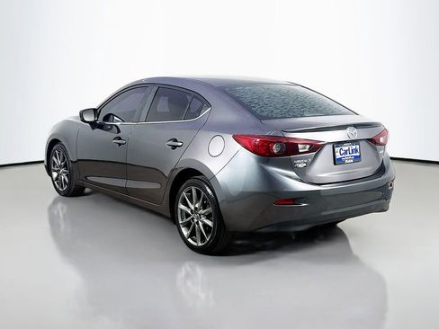 Used 2018 MAZDA MAZDA3 Touring image 5