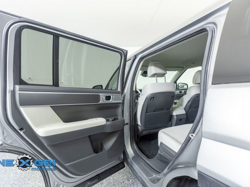 Used 2024 Hyundai Santa Fe SE AWD/4WD image 25