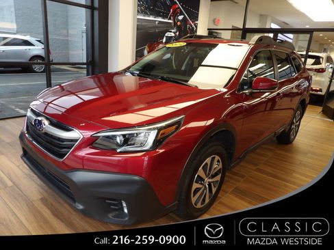 Used 2022 Subaru Outback Premium image 1