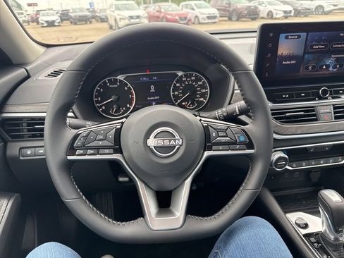 New 2026 Nissan Altima 2.5 SV w/ SV Premium Package FWD image 16