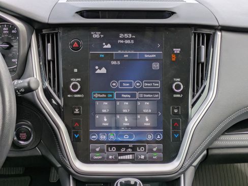 Used 2024 Subaru Outback Limited image 17