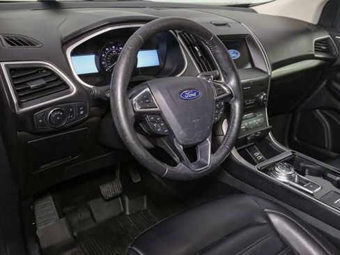 Used 2019 Ford Edge SEL w/ Equipment Group 201A AWD/4WD image 22