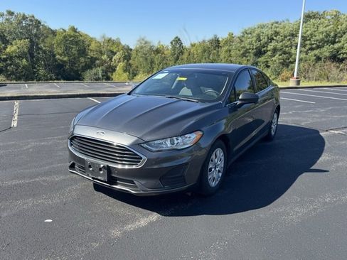 Used 2020 Ford Fusion S image 5