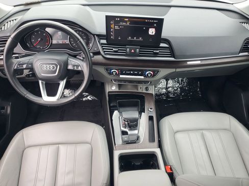 Used 2022 Audi Q5 2.0T Premium w/ Convenience Package image 11