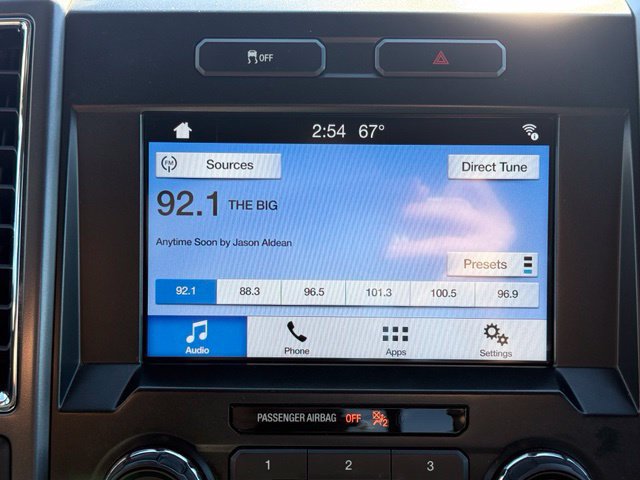 Used 2016 Ford F150 XLT w/ Equipment Group 302A Luxury AWD/4WD image 17