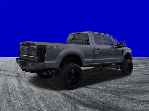 Used 2022 Ford F250 Lariat w/ Black Appearance Package AWD/4WD image 4