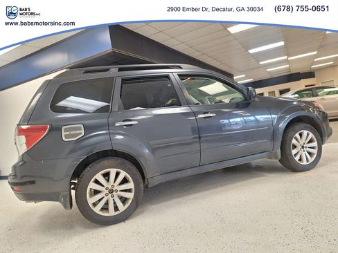Used 2012 Subaru Forester 2.5X Premium AWD/4WD image 6