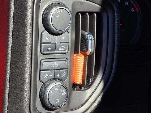 Used 2019 Chevrolet Silverado 1500 Custom w/ Custom Convenience Package image 37