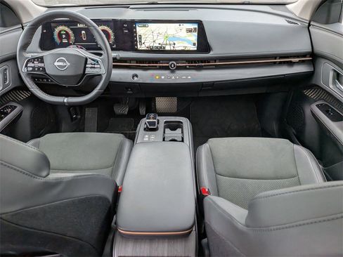 Used 2023 Nissan Ariya FWD image 19