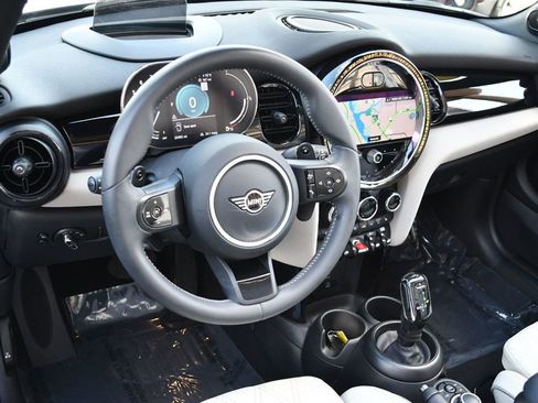 Used 2024 MINI Cooper S FWD image 12