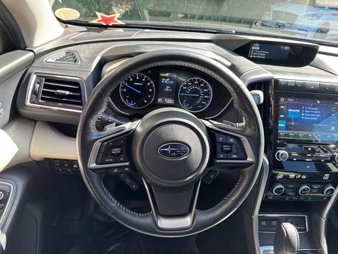 Used 2020 Subaru Ascent Limited w/ Technology Package image 18