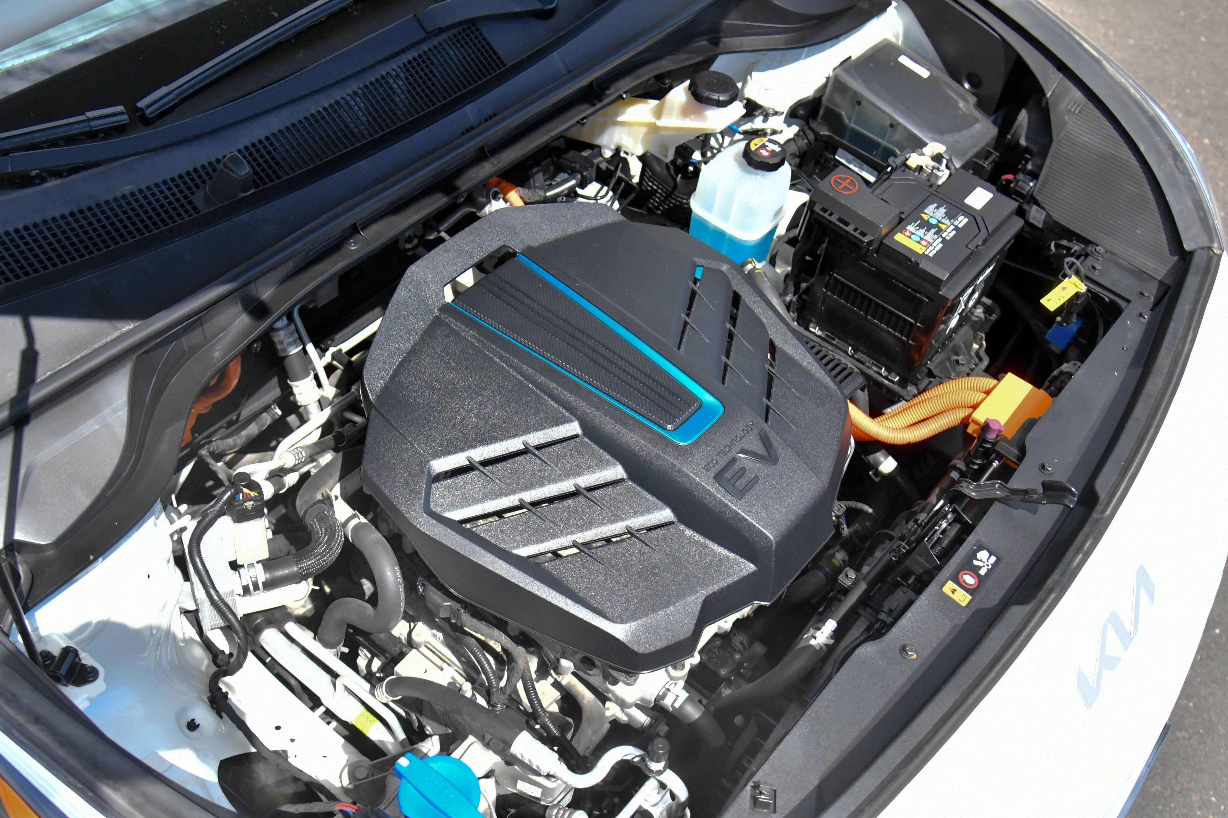 Used 2022 Kia Niro EX FWD image 46