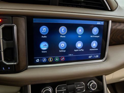 Used 2021 GMC Yukon Denali image 31