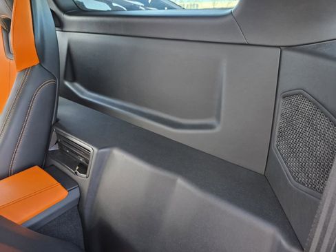 Used 2015 Lamborghini Huracan LP 610-4 image 23