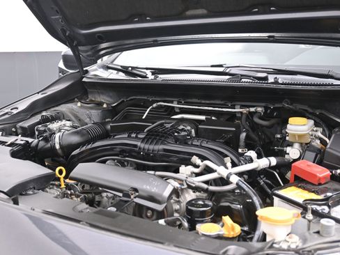 Used 2019 Subaru Crosstrek 2.0i Premium image 30