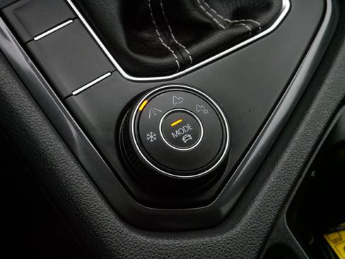 Certified 2022 Volkswagen Tiguan S w/ Driver Assistance Package image 27