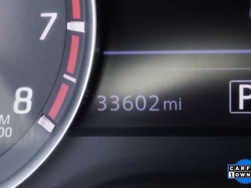 Used 2020 Nissan Titan SV w/ SV Convenience Package image 21