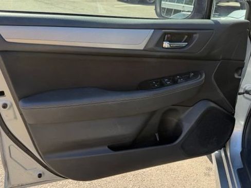 Used 2019 Subaru Legacy 2.5i Premium AWD/4WD image 15