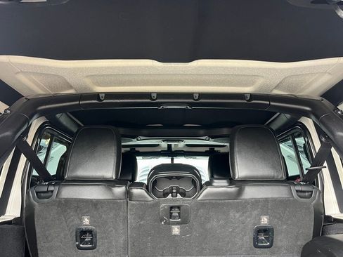 Used 2019 Jeep Wrangler Unlimited Rubicon image 58