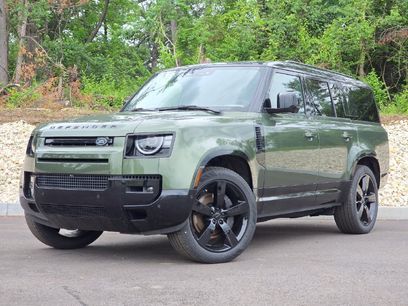 New 2026 Land Rover Defender 130 X-Dynamic SE