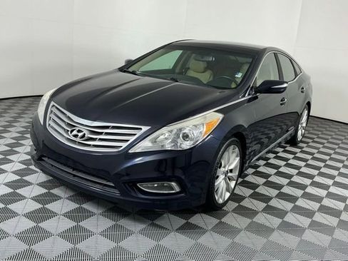 Used 2013 Hyundai Azera w/ Technology Pkg FWD image 4