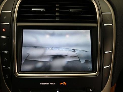 Used 2020 Lincoln Nautilus Reserve AWD/4WD image 22