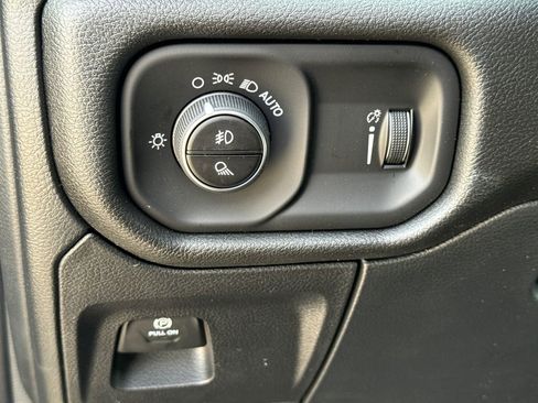 New 2026 RAM 1500 Express RWD image 22