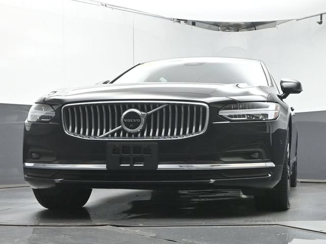 Used 2023 Volvo S90 B6 Plus AWD/4WD image 34