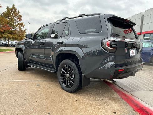 New 2025 Toyota 4Runner 4WD image 8