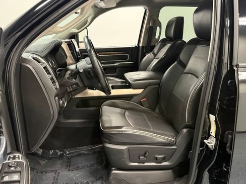Used 2024 RAM 2500 Laramie AWD/4WD image 12