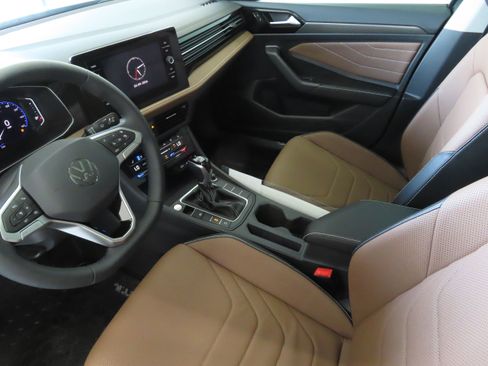 New 2026 Volkswagen Jetta SEL FWD image 21