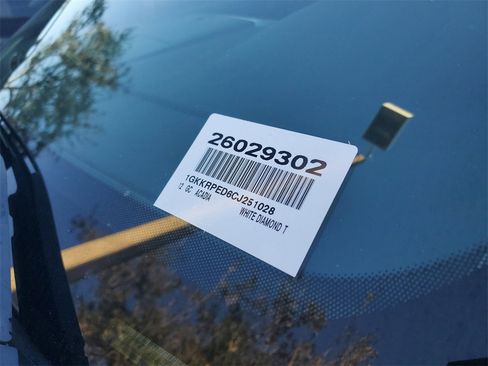 Used 2012 GMC Acadia SLE image 4