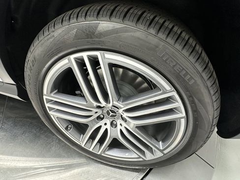 New 2026 Mercedes-Benz GLS 450 4MATIC image 25