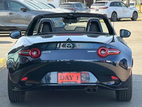 New 2026 MAZDA MX-5 Miata Club w/ Brembo/BBS Recaro Package RWD image 5