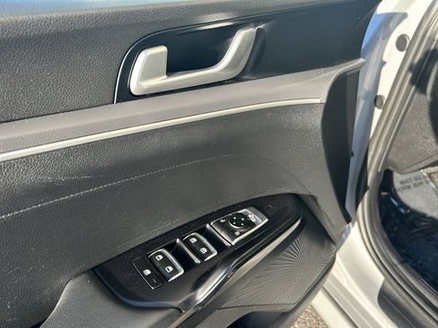 Certified 2023 Kia K5 GT-Line image 19