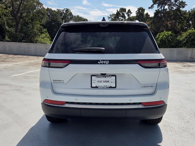 New 2027 Jeep Grand Cherokee Limited w/ Technology Group II RWD image 7