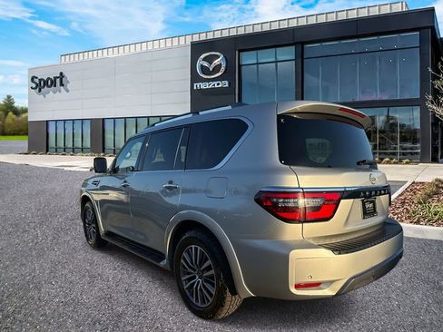 Used 2023 Nissan Armada SL w/ Captain's Chairs Package image 5